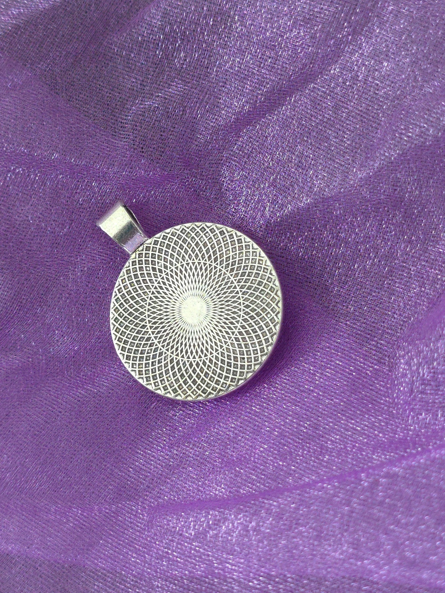 Unikat Acryl Anhänger Halskette Cabochon  Ø 25 mm